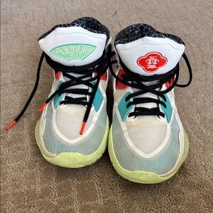 Nike Kyrie 8 Infinity